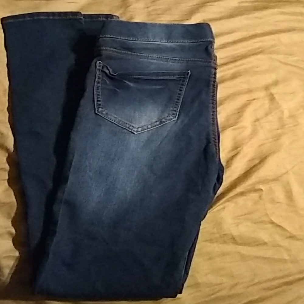 No boundaries pants